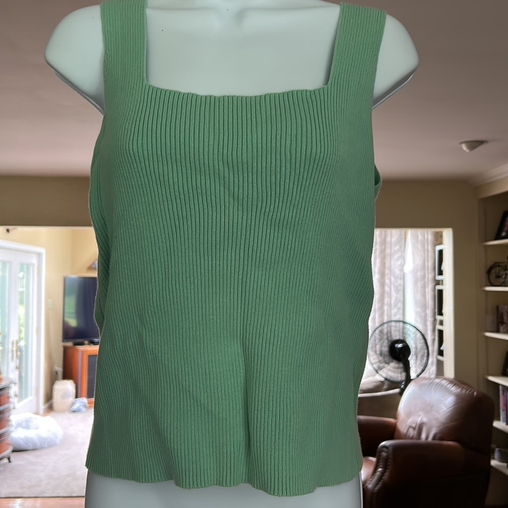 Shell and cardigan set - Picture 2 of 2